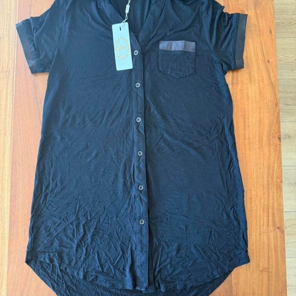 Zexxy Black nightgown with satin accents. Size‎ S